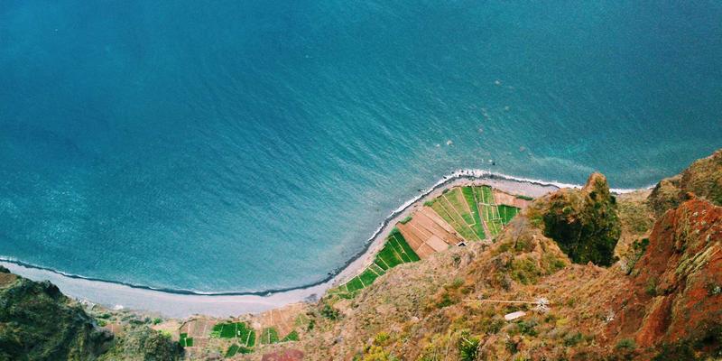 Cazzos4:解码新世代潮流密码,用饰品定义你的时尚语言