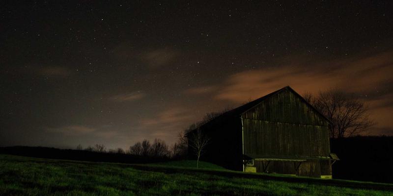 当紫色禅意遇见山野：Cazzos如何以设计哲学重塑女性户外体验